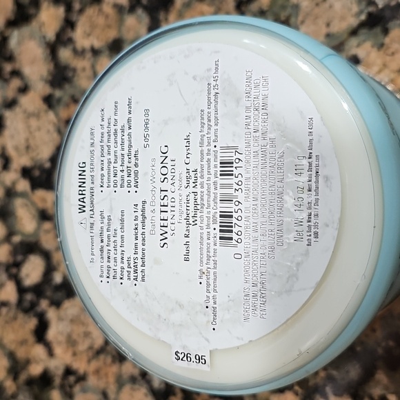 BBW Sweetest Song Exclusively Fragranced  Soy Wax Candle - Picture 4 of 4